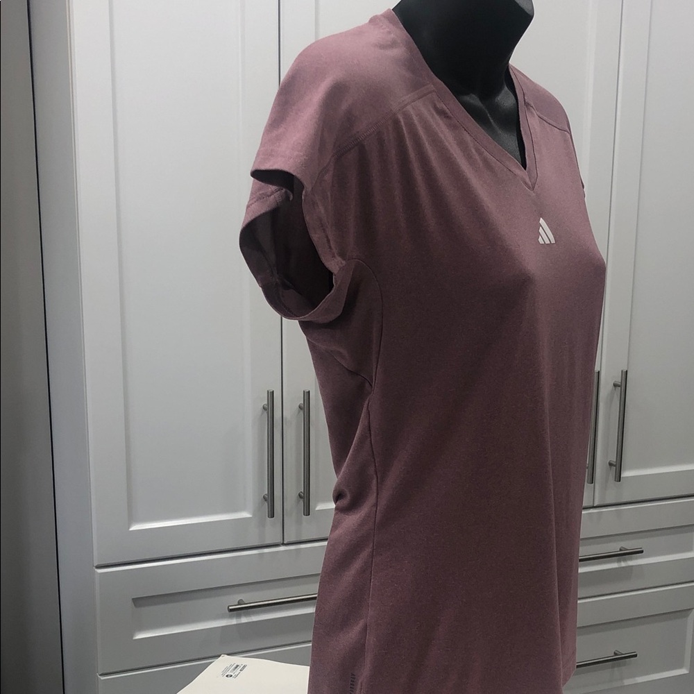 Adidas AEROREADY V-Neck Short Sleeve Tee - Light Mauve - XS - Picture 5 of 9